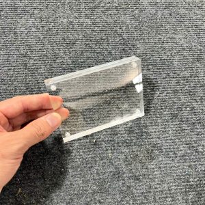 Khung ảnh Mica để bàn nam châm 04 góc giữ giấy