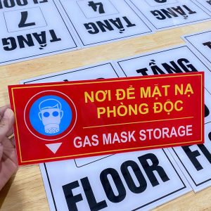 In biển chỉ dẫn bằng Mica giá gốc tận xưởng tại Hà Nội